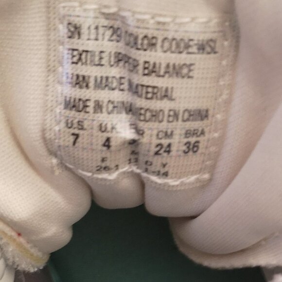 Skechers Skech-Knit Ladies Size 7 Off White lace Closure Flex Sole Sneakers - Picture 7 of 7